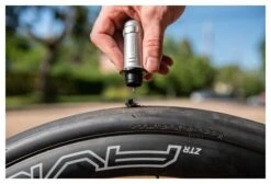 Kit De Reparación Tubeless NoTubes DART 10 Kit De Reparación Tubeless NoTubes DART -Tienda De Bicicletas 12973265dde959dc04b27.42568960