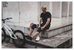 Rodilleras Poc VPD Air Fabio Wibmer Edition Negro Negro / Dorado -Tienda De Bicicletas 16119515f7c699f212708.90447603